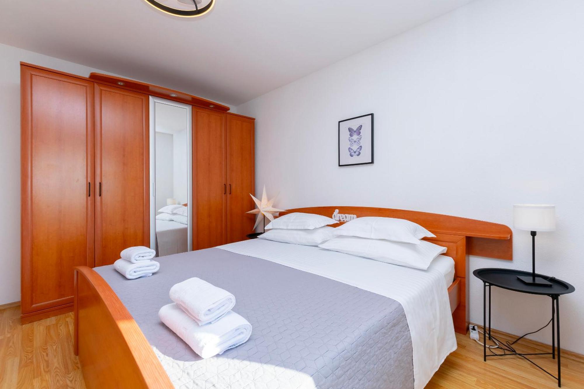 Apartment Apartments Marijo Baska Voda