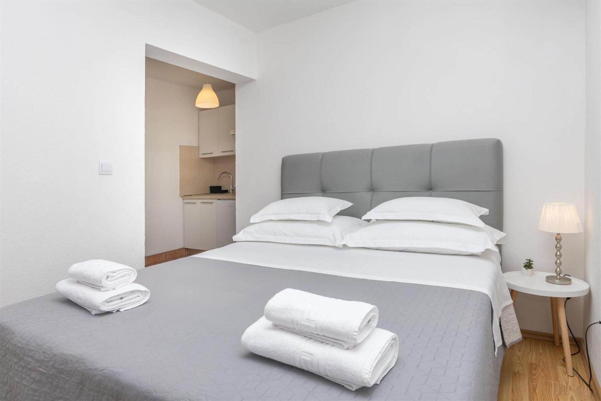 Apartment Apartments Marijo Baska Voda