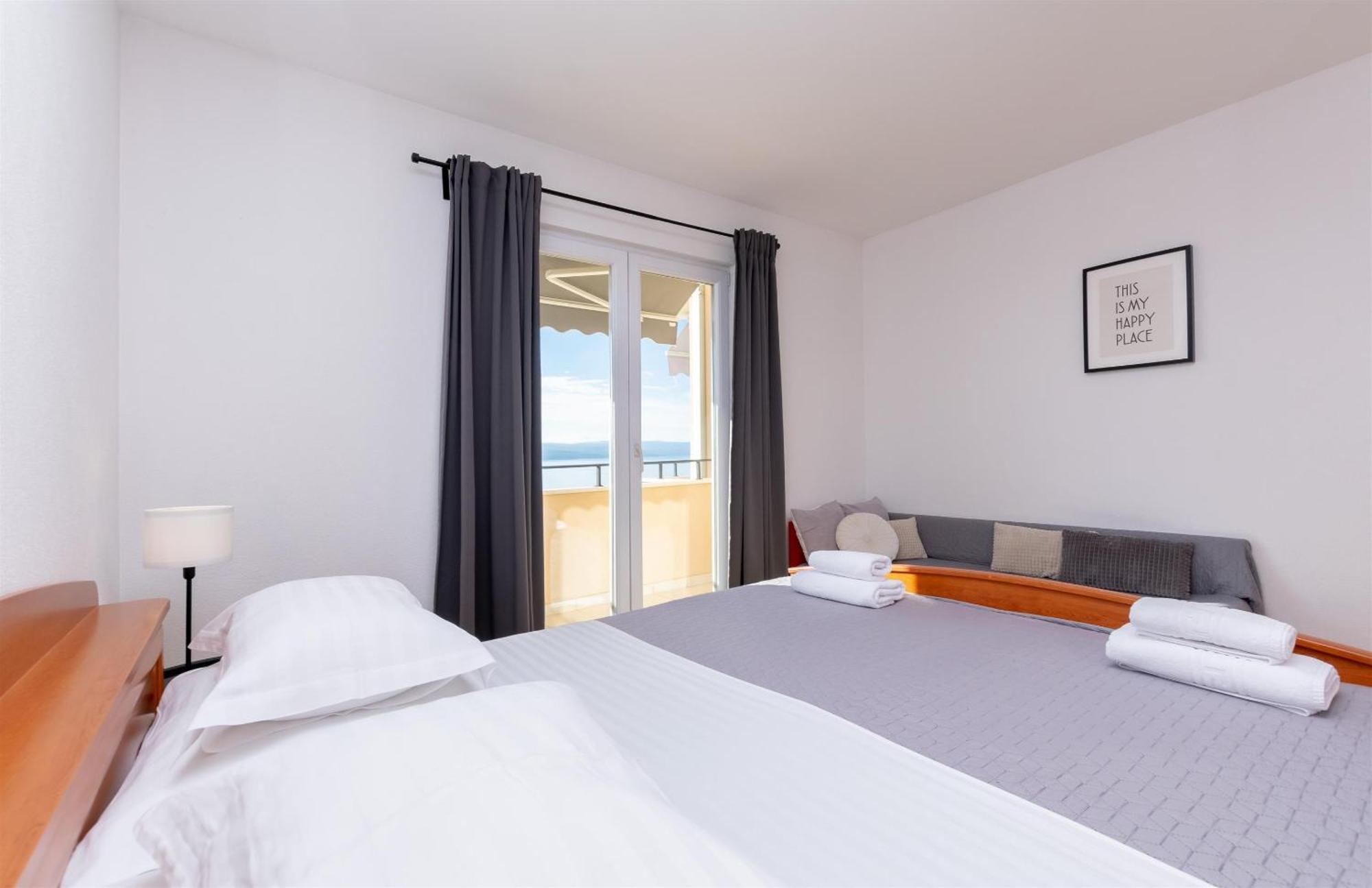 Apartments Marijo * Baska Voda